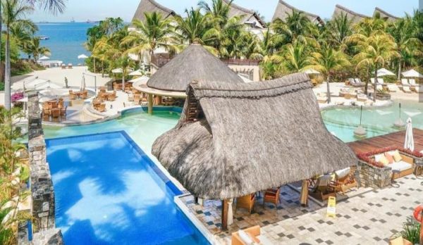 Accommodation & Leisure services · Mauritius